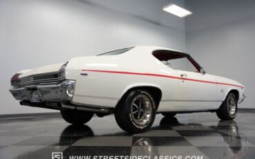 Unknown-Chevelle-1969-White-Red-31