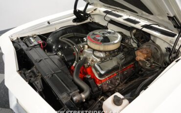 Unknown-Chevelle-1969-White-Red-35