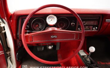 Unknown-Chevelle-1969-White-Red-42