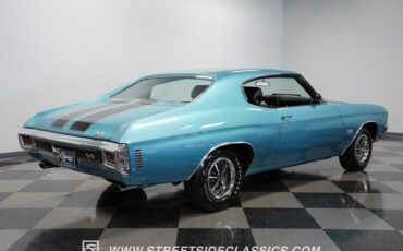 Unknown-Chevelle-1970-Astro-Blue-Black-20