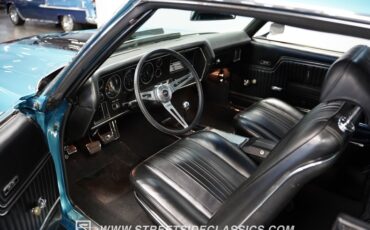 Unknown-Chevelle-1970-Astro-Blue-Black-3