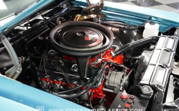 Unknown-Chevelle-1970-Astro-Blue-Black-47