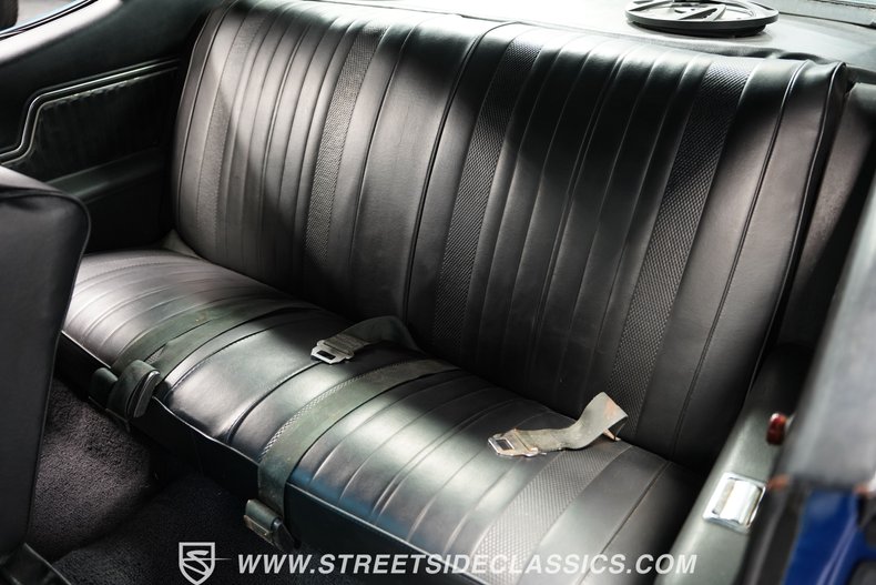 Unknown-Chevelle-1970-Blue-Metallic-Black-10