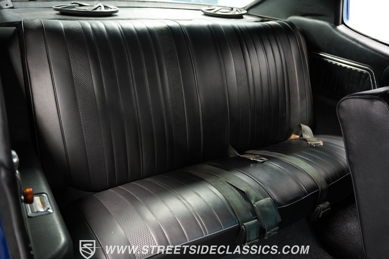 Unknown-Chevelle-1970-Blue-Metallic-Black-13