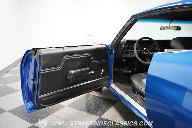 Unknown-Chevelle-1970-Blue-Metallic-Black-3