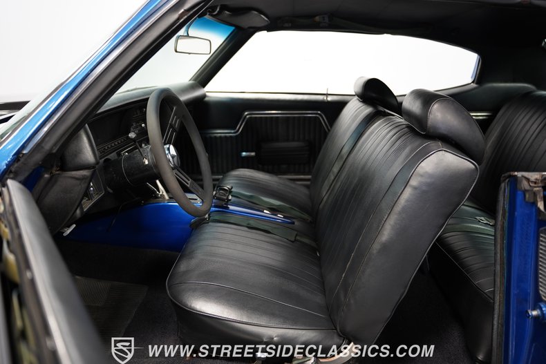 Unknown-Chevelle-1970-Blue-Metallic-Black-30
