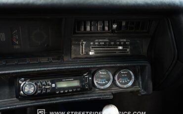 Unknown-Chevelle-1970-Blue-Metallic-Black-34