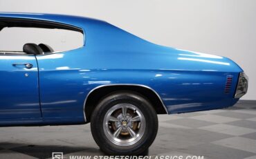 Unknown-Chevelle-1970-Blue-Metallic-Black-42