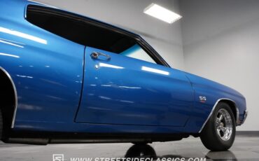 Unknown-Chevelle-1970-Blue-Metallic-Black-45