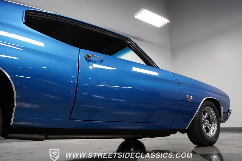 Unknown-Chevelle-1970-Blue-Metallic-Black-45