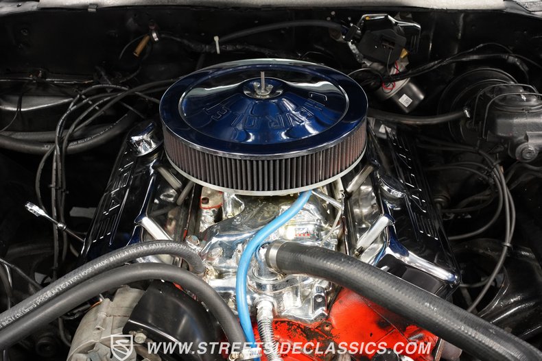 Unknown-Chevelle-1970-Blue-Metallic-Black-46