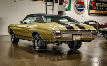 Unknown-Chevelle-1970-Champagne-Gold-Gold-10