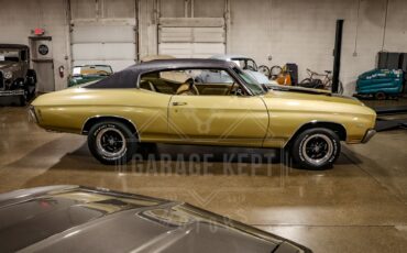 Unknown-Chevelle-1970-Champagne-Gold-Gold-13