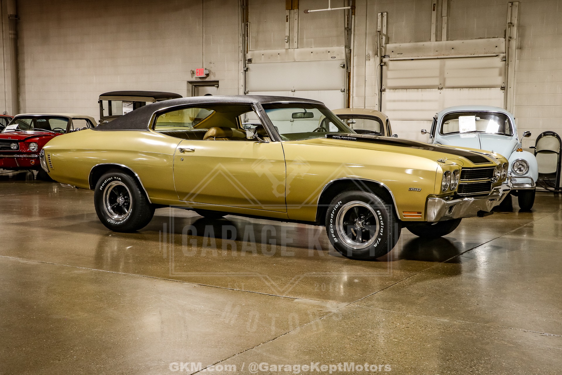 Unknown-Chevelle-1970-Champagne-Gold-Gold-14