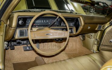 Unknown-Chevelle-1970-Champagne-Gold-Gold-2