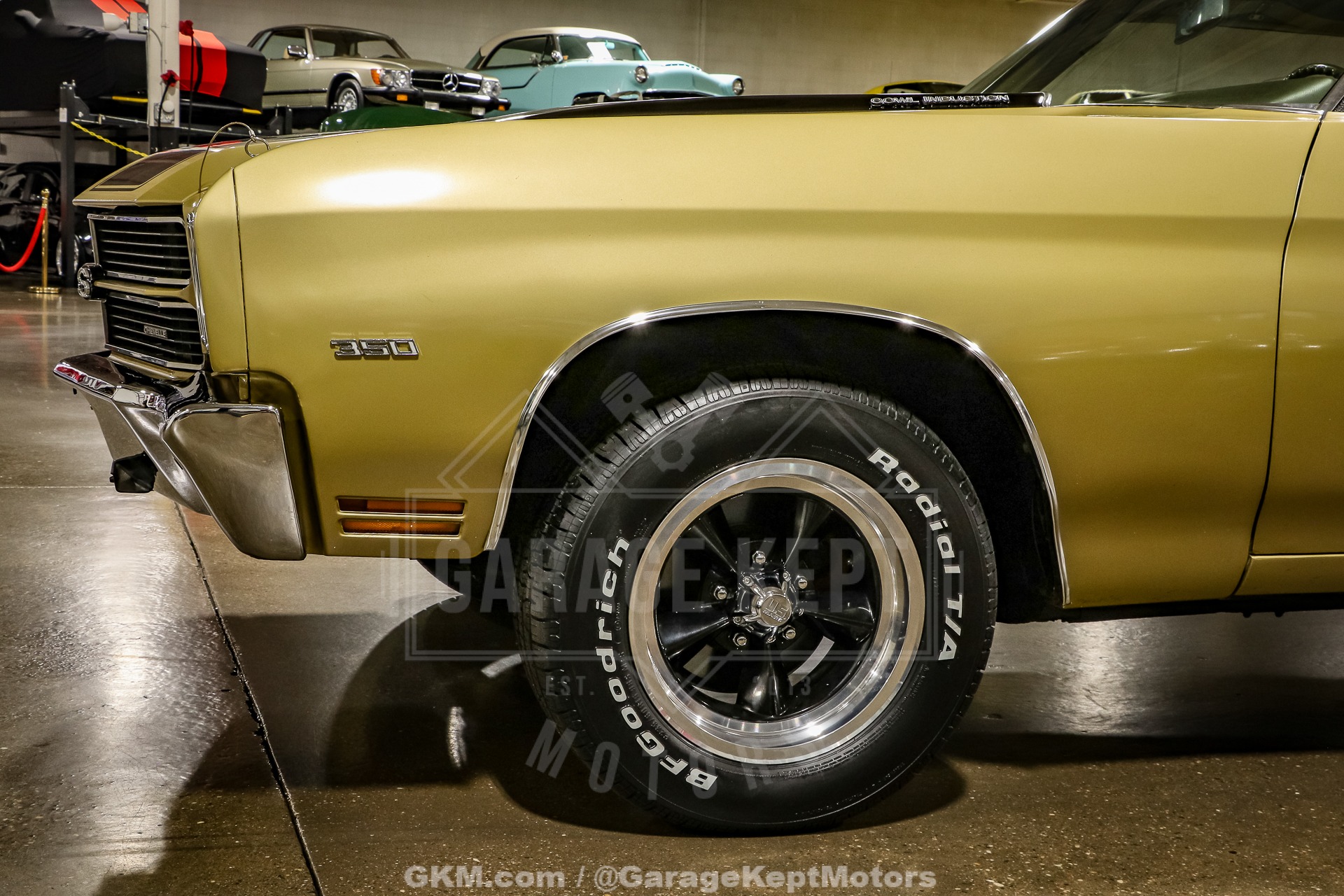 Unknown-Chevelle-1970-Champagne-Gold-Gold-36