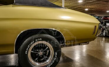 Unknown-Chevelle-1970-Champagne-Gold-Gold-40