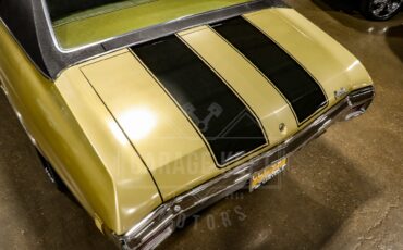 Unknown-Chevelle-1970-Champagne-Gold-Gold-42