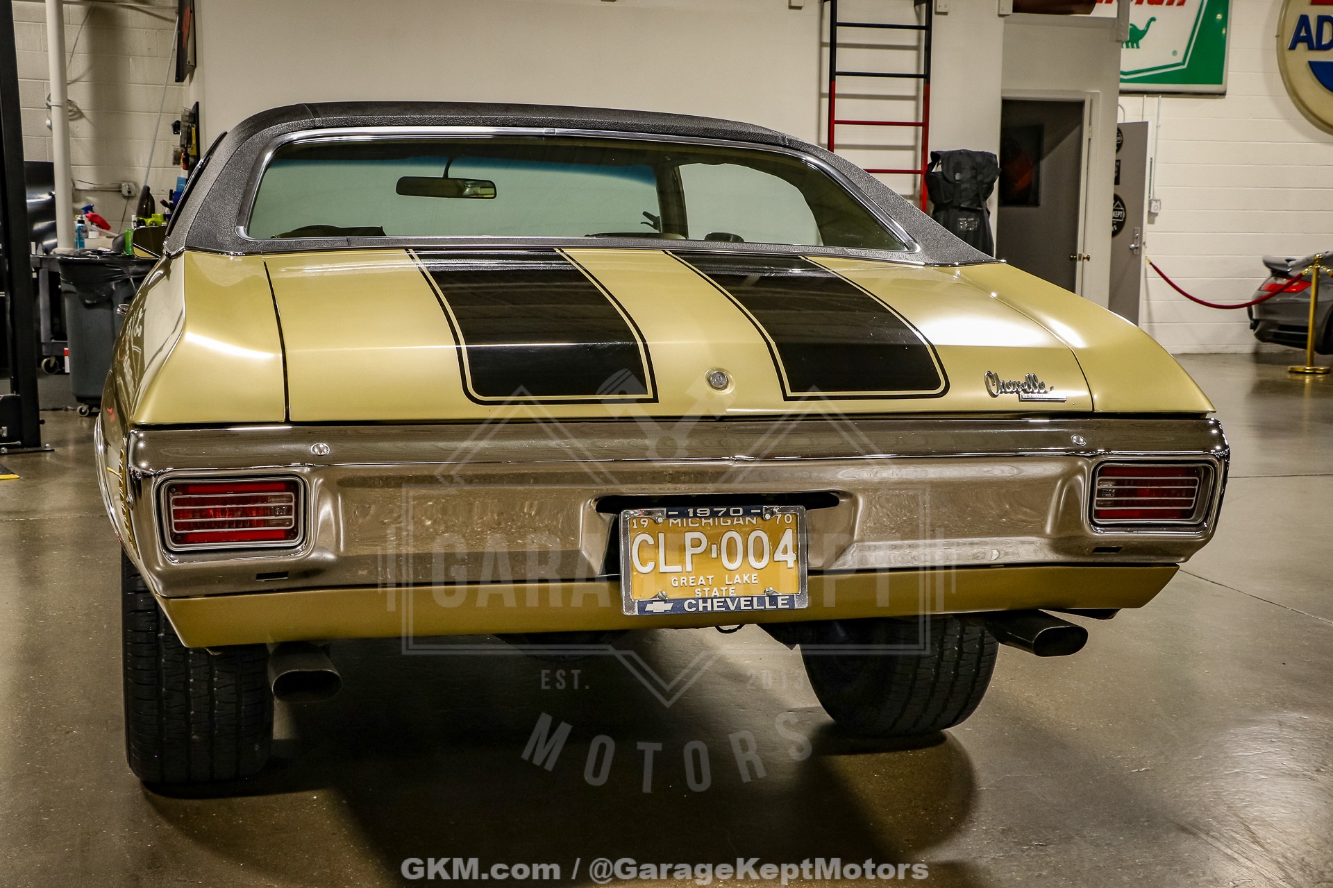 Unknown-Chevelle-1970-Champagne-Gold-Gold-46