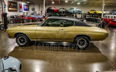 Unknown-Chevelle-1970-Champagne-Gold-Gold-8
