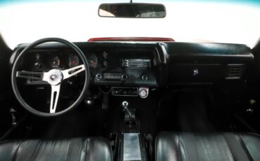 Unknown-Chevelle-1970-Cranberry-Red-Black-22