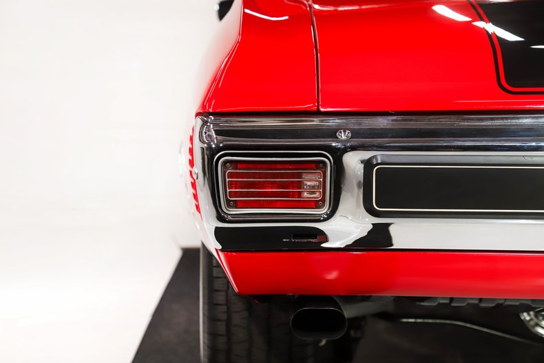 Unknown-Chevelle-1970-Cranberry-Red-Black-36