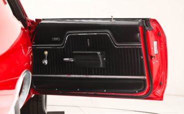 Unknown-Chevelle-1970-Cranberry-Red-Black-4