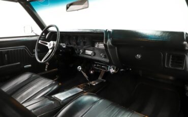Unknown-Chevelle-1970-Cranberry-Red-Black-40