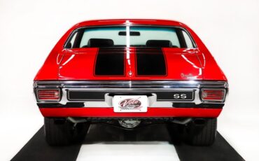 Unknown-Chevelle-1970-Cranberry-Red-Black-45