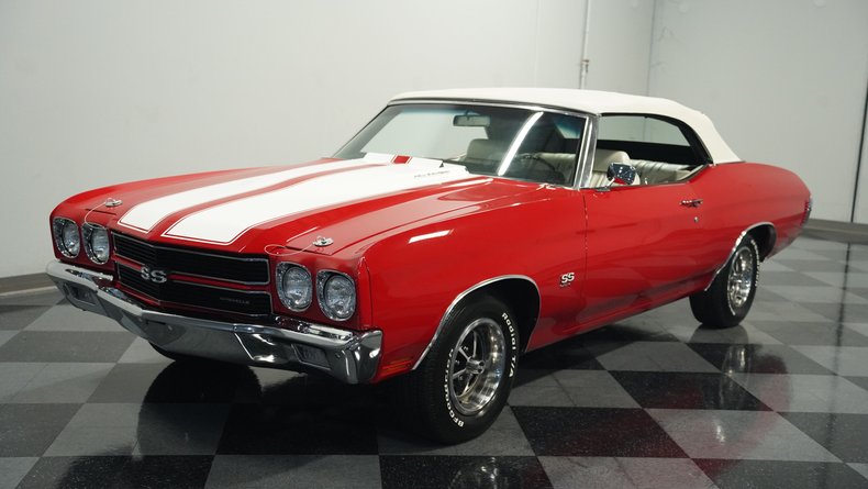 Unknown-Chevelle-1970-Cranberry-Red-White-10