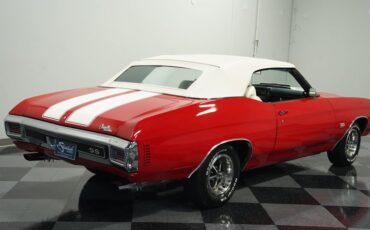 Unknown-Chevelle-1970-Cranberry-Red-White-16