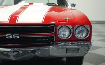 Unknown-Chevelle-1970-Cranberry-Red-White-22