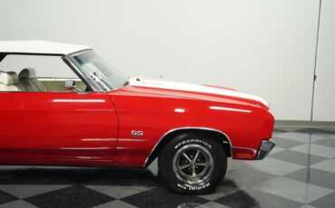 Unknown-Chevelle-1970-Cranberry-Red-White-29