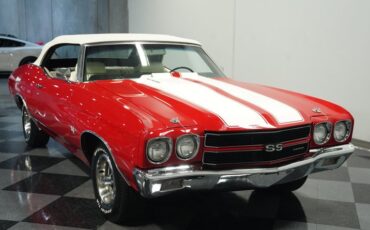 Unknown-Chevelle-1970-Cranberry-Red-White-39