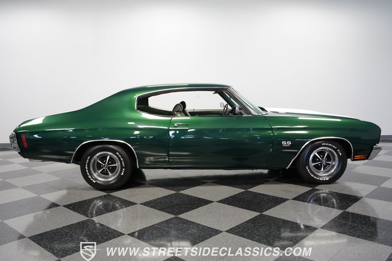 Unknown-Chevelle-1970-Fathom-Green-Green-14