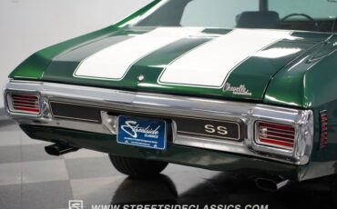Unknown-Chevelle-1970-Fathom-Green-Green-24
