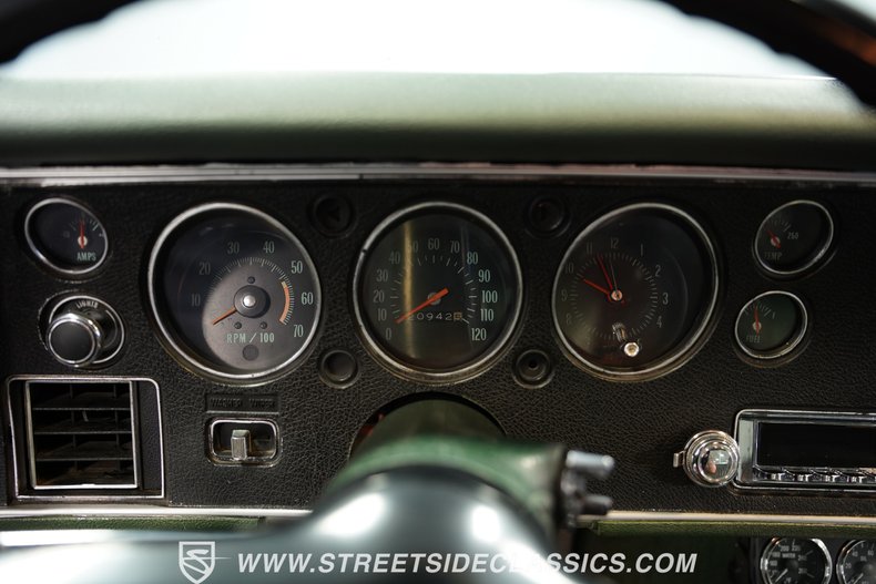 Unknown-Chevelle-1970-Fathom-Green-Green-36