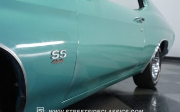 Unknown-Chevelle-1970-Misty-Turquoise-Black-28