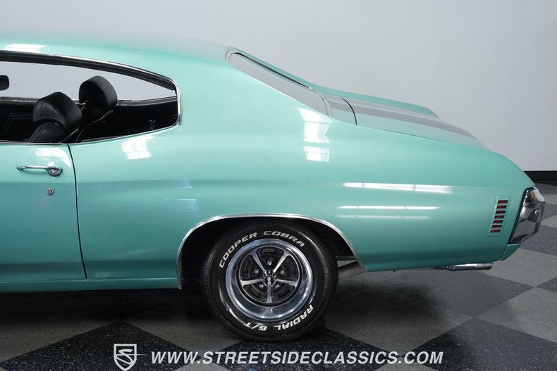 Unknown-Chevelle-1970-Misty-Turquoise-Black-30