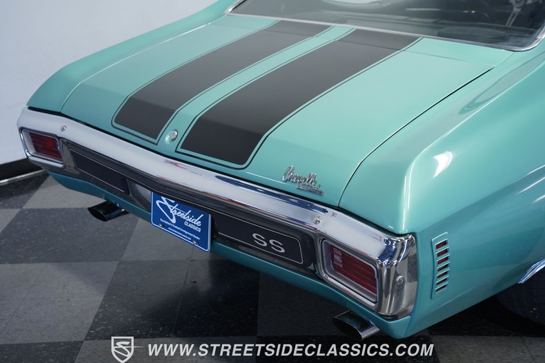 Unknown-Chevelle-1970-Misty-Turquoise-Black-33