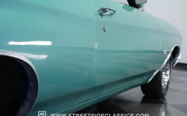 Unknown-Chevelle-1970-Misty-Turquoise-Black-34