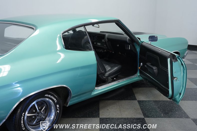Unknown-Chevelle-1970-Misty-Turquoise-Black-45
