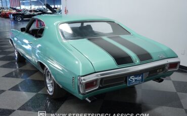 Unknown-Chevelle-1970-Misty-Turquoise-Black-5