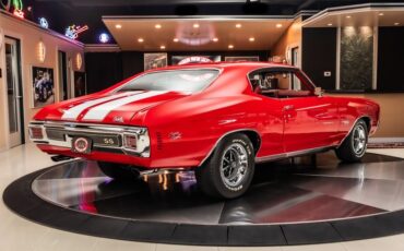 Unknown-Chevelle-1970-Red-Red-18