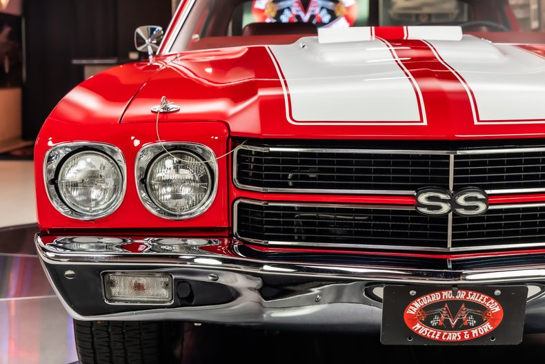 Unknown-Chevelle-1970-Red-Red-33