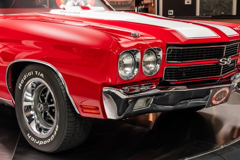 Unknown-Chevelle-1970-Red-Red-34