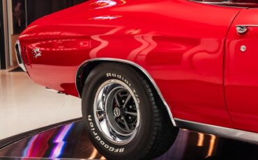 Unknown-Chevelle-1970-Red-Red-36