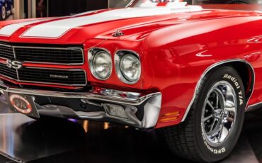 Unknown-Chevelle-1970-Red-Red-42