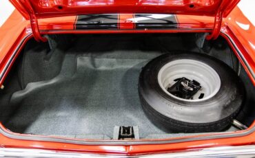 Unknown-Chevelle-1970-Red-w-Black-Black-7