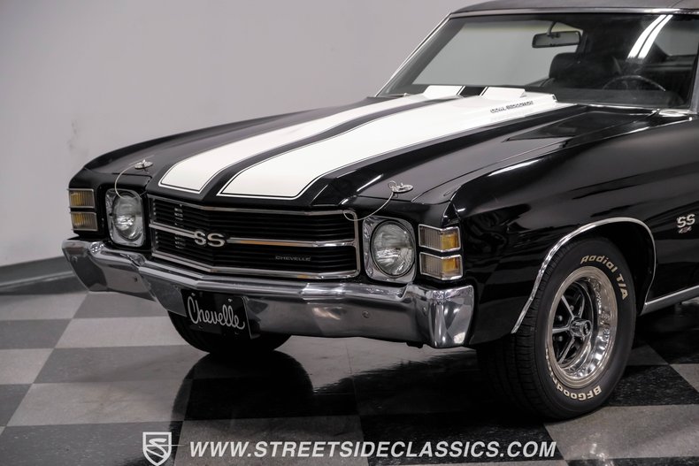 Unknown-Chevelle-1971-Black-Black-12